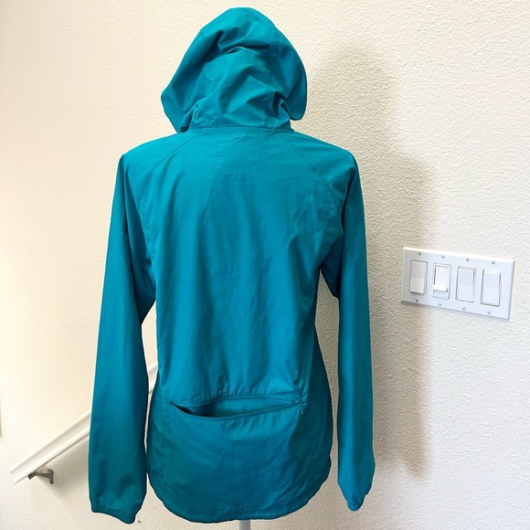 ASICS PACKABLE JACKET WOMEN'S W. WATER WIND RESISTANT SIZE S REFLECTIVE blue - Picture 4 of 14